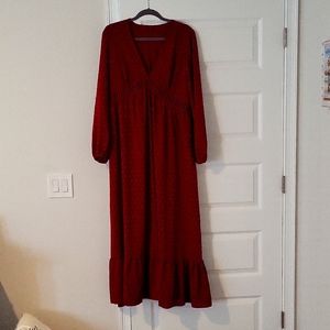 Burgundy long sleeve dress with lace detail
